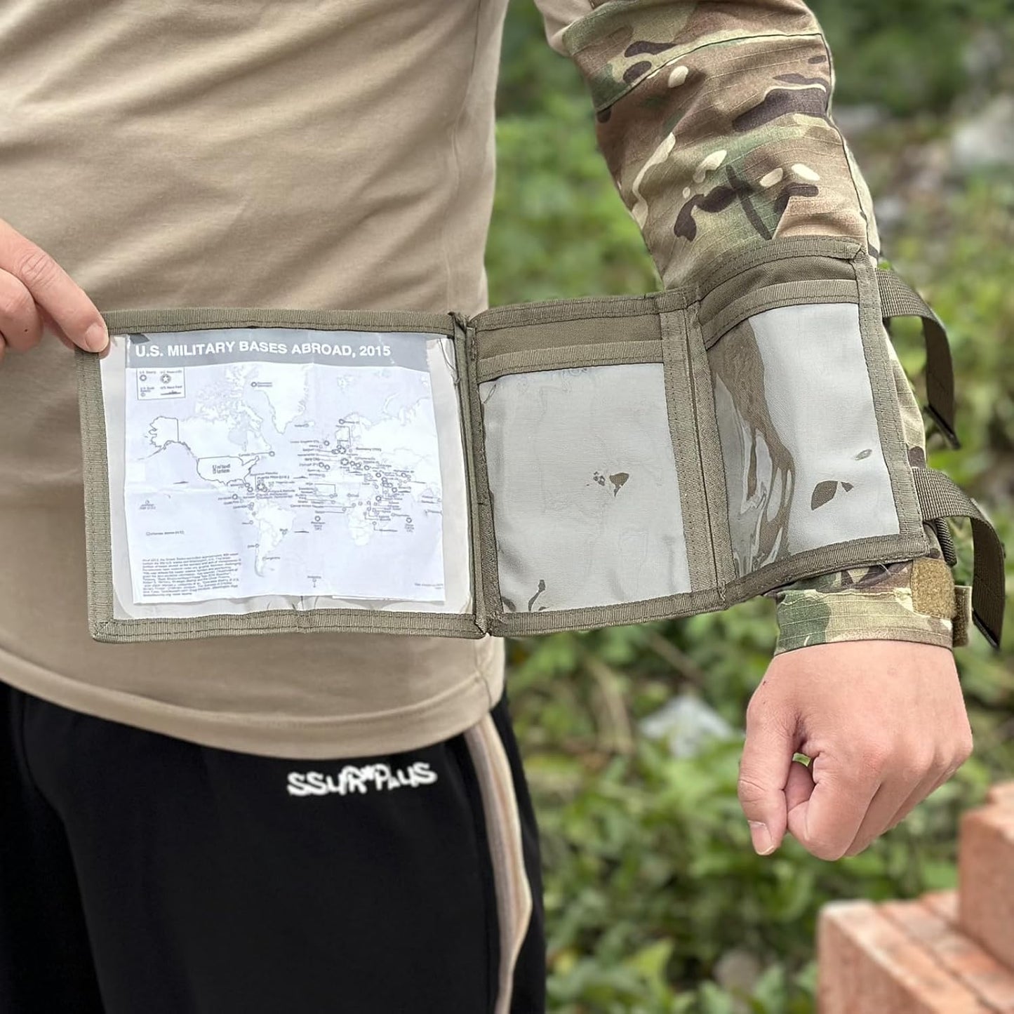 Tactical Arm Map Pouch – Secure, Accessible, Built for Action