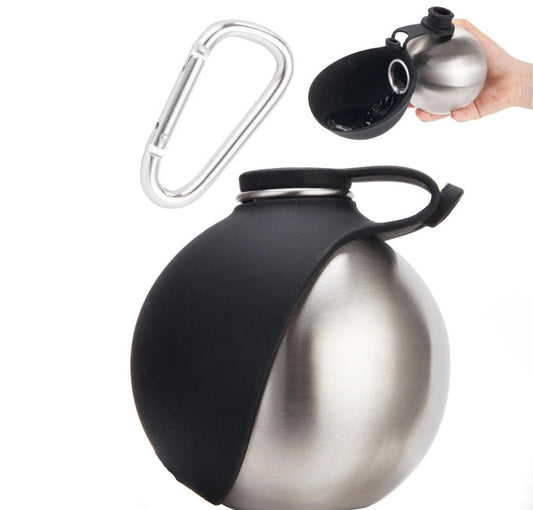 2-in-1 Portable dog water bottle and bowl (Suitable for small dogs)