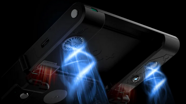 Dual-Screen Gaming Handheld - Transformable Android Console 🎮📱✨