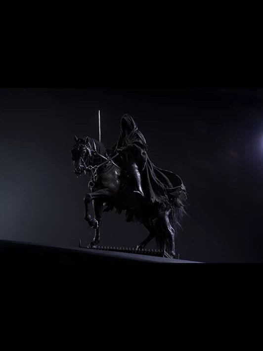 Nazgûl Deluxe 1/6 Scale Collectible Figure - Ringwraith Edition 🗡️🧙‍♂️🌫️